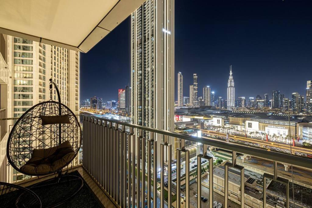 Downtown - Burj Khalifa Facing - 2 Bed Luxe * Dubai